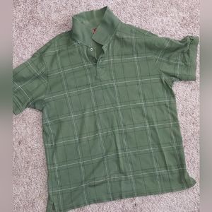 Short sleeved, golf shirt